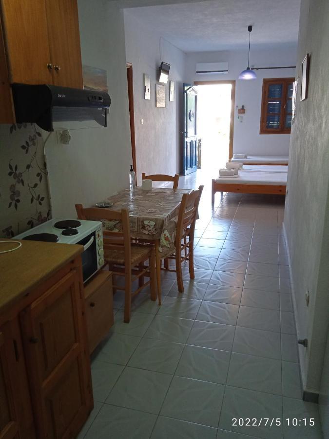 Syraina Apartments Skiathos Town Luaran gambar