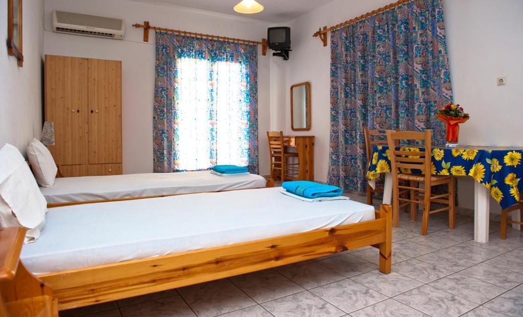 Syraina Apartments Skiathos Town Luaran gambar