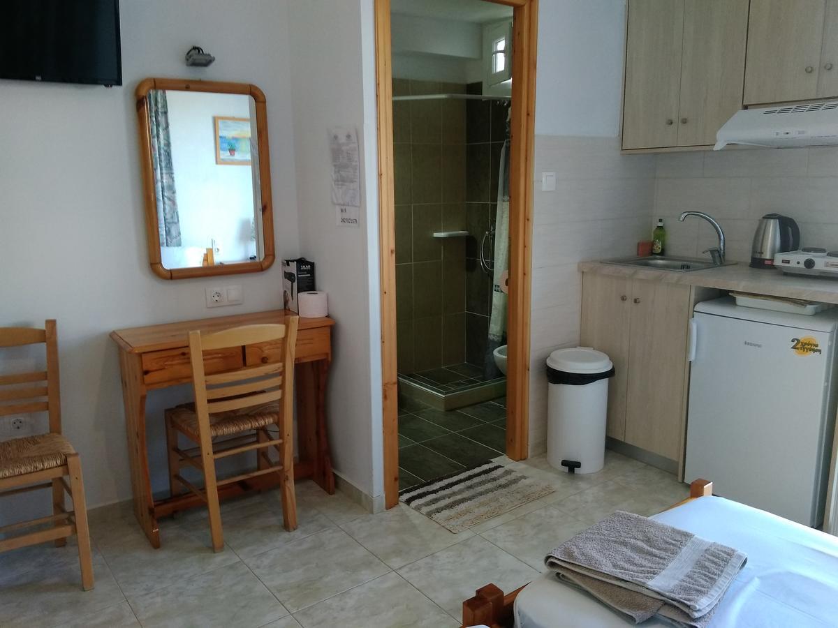Syraina Apartments Skiathos Town Luaran gambar