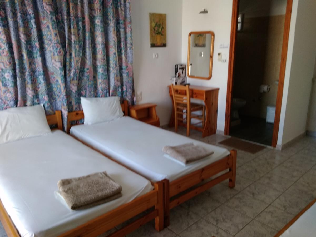 Syraina Apartments Skiathos Town Luaran gambar